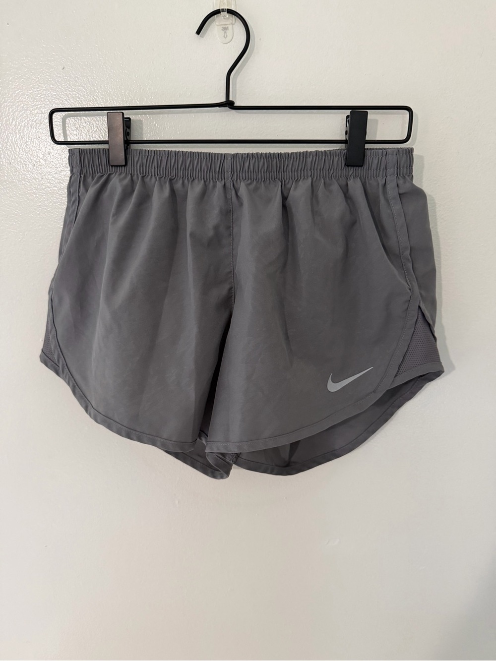 Nike Women's Gray Running Shorts Size Small